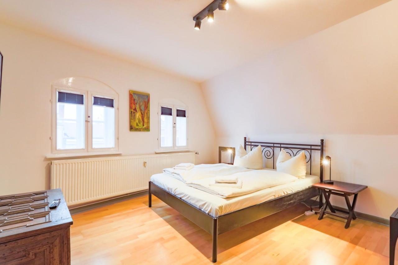 Apartments Im Einhornhaus Любек Екстериор снимка