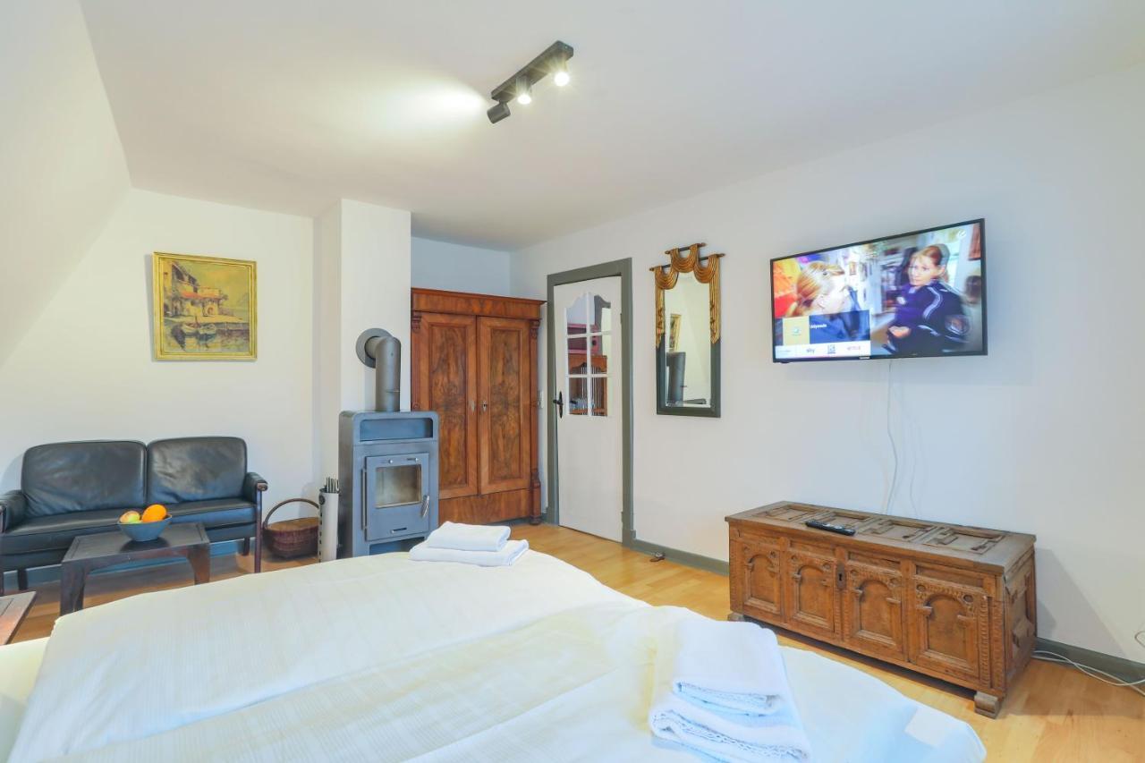 Apartments Im Einhornhaus Любек Екстериор снимка