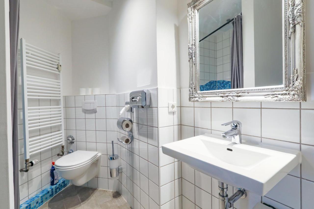Apartments Im Einhornhaus Любек Екстериор снимка