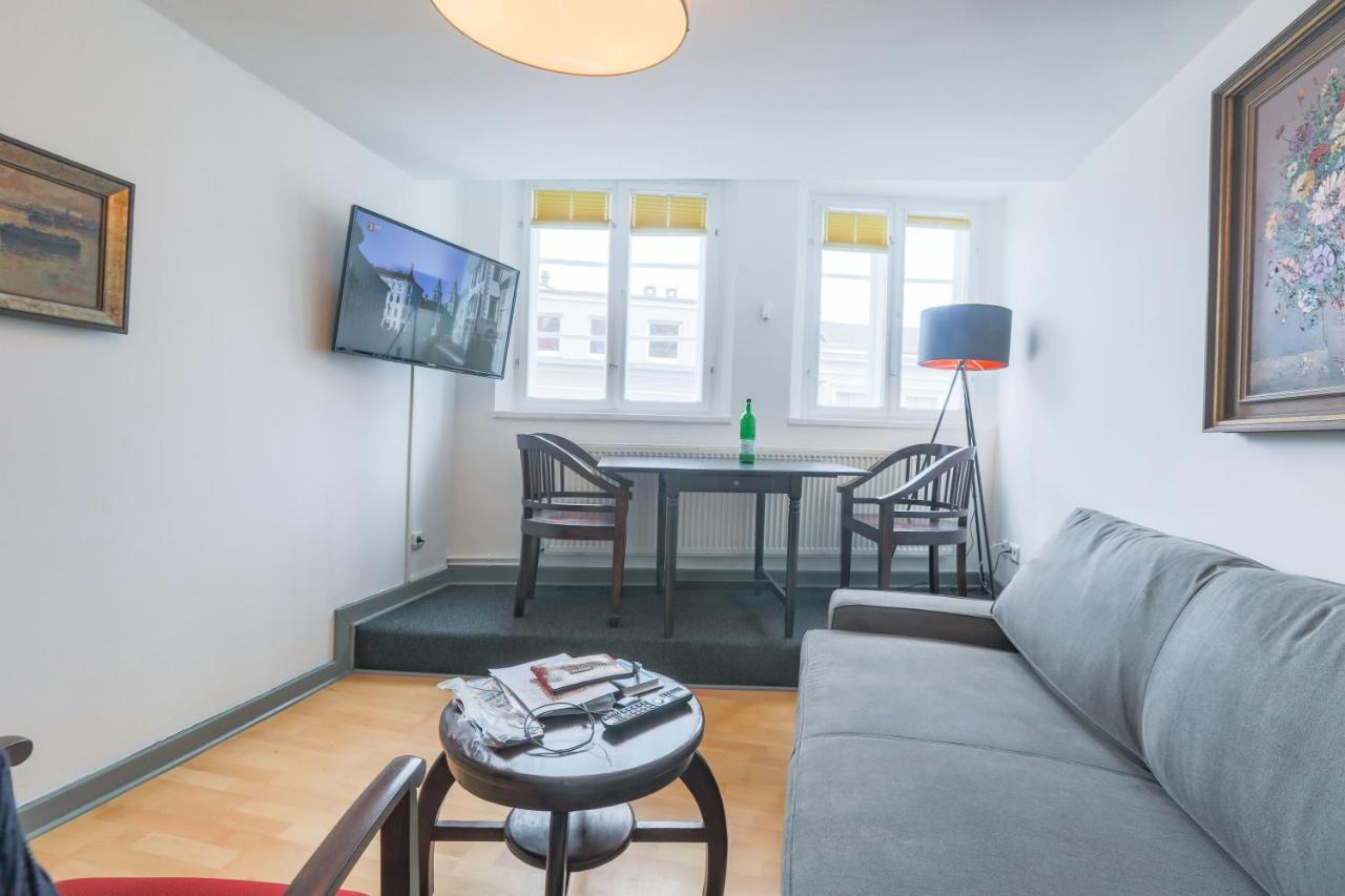 Apartments Im Einhornhaus Любек Екстериор снимка