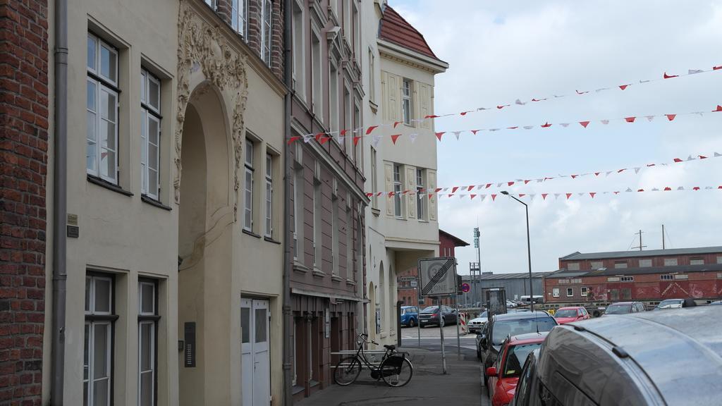 Apartments Im Einhornhaus Любек Екстериор снимка